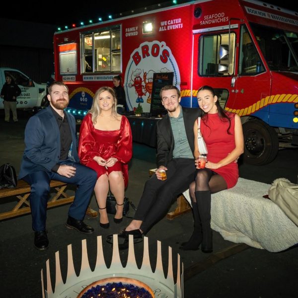 How to Book a Scottsdale Hangar Party with Food Truck Catering Before December Fills Up